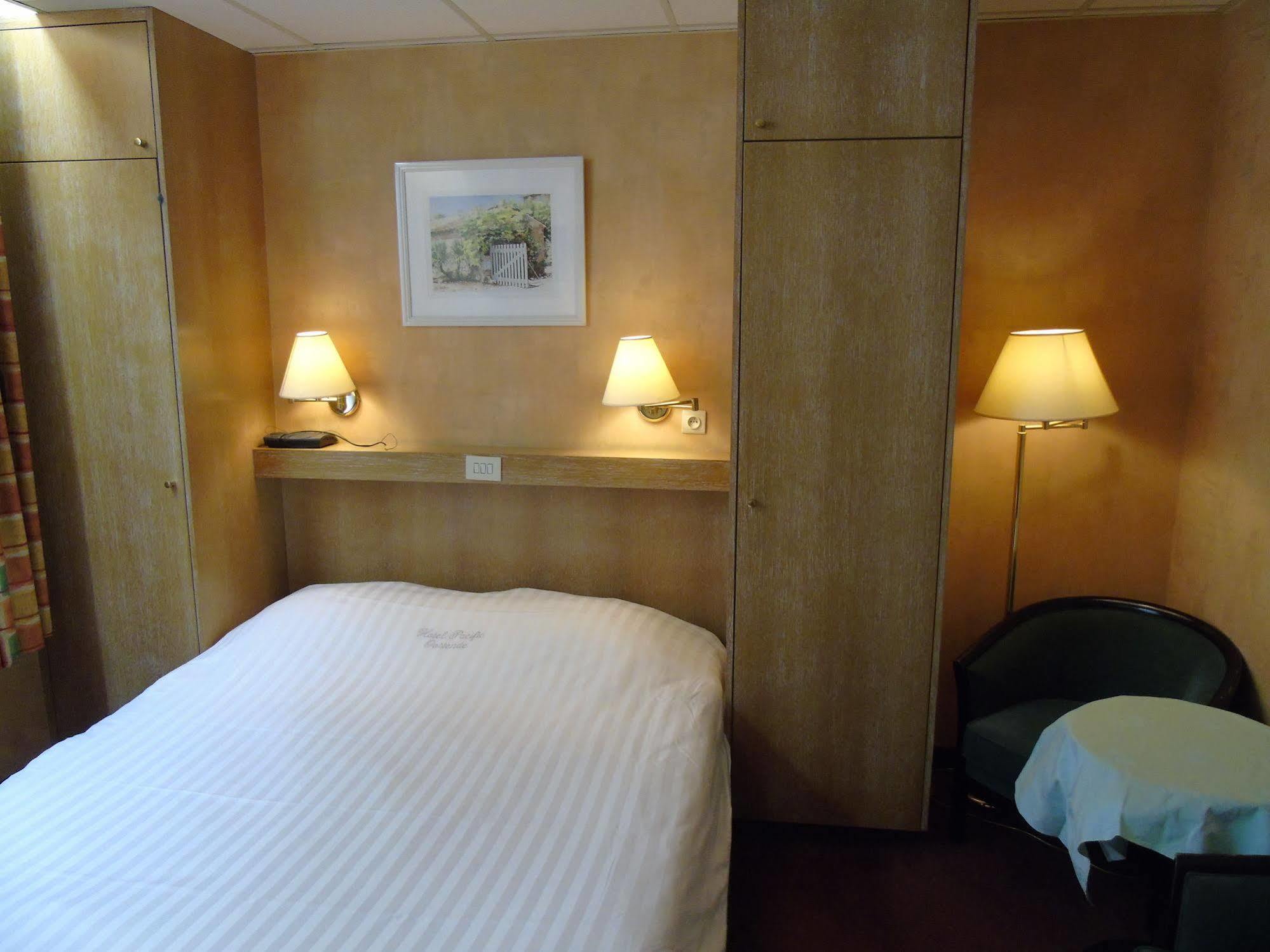 Hotel Pacific Οστένδη Εξωτερικό φωτογραφία
