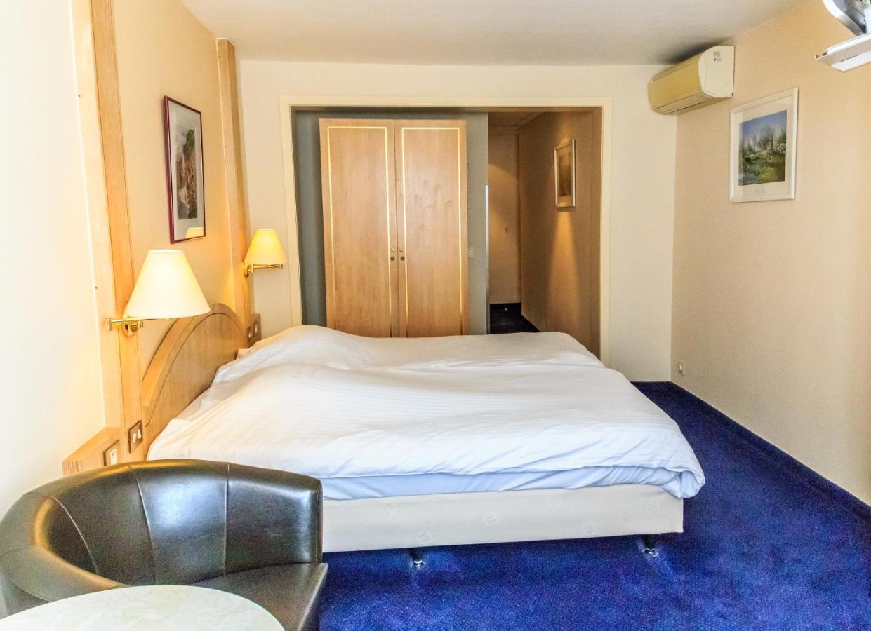 Hotel Pacific Οστένδη Εξωτερικό φωτογραφία