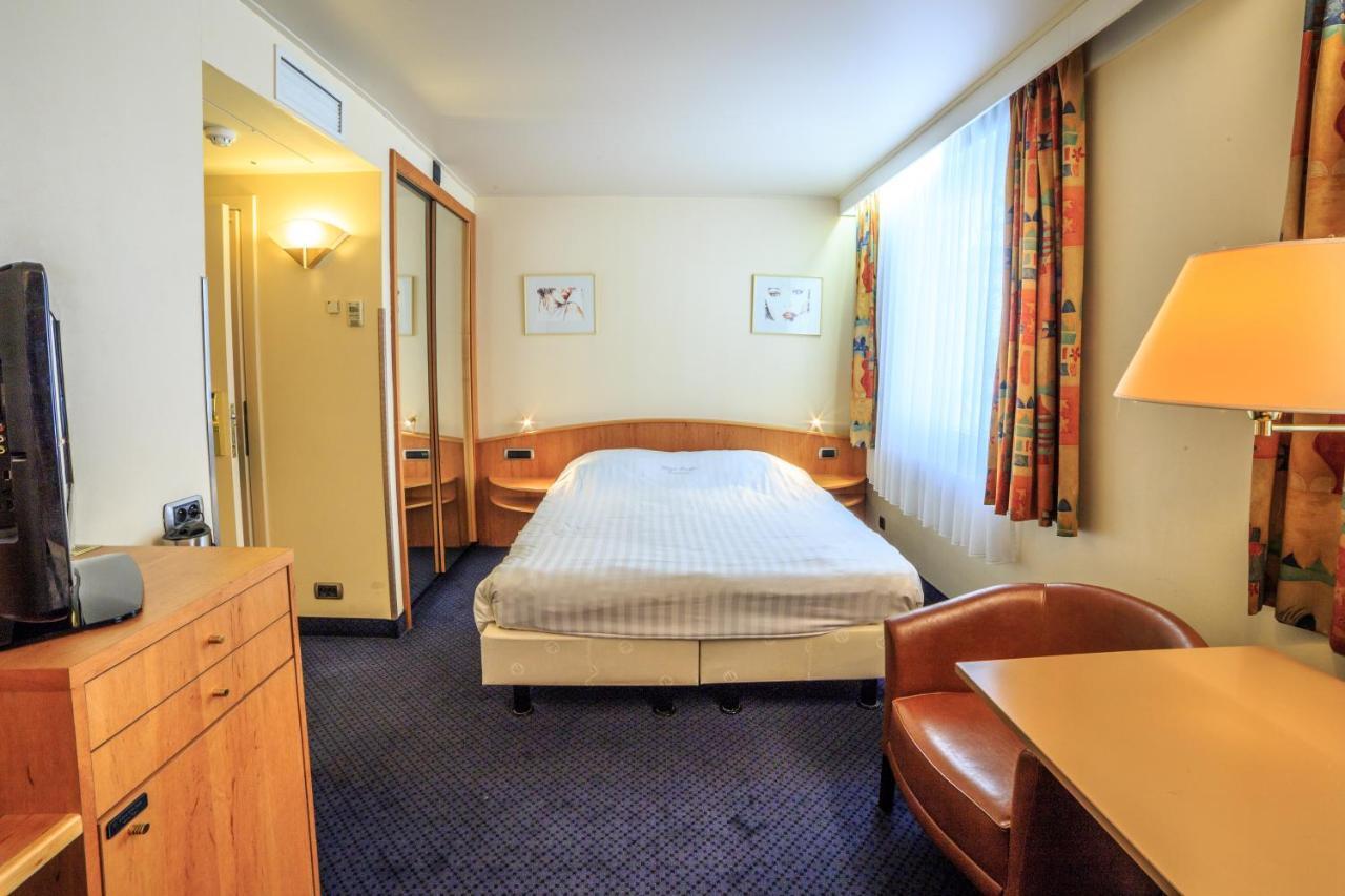 Hotel Pacific Οστένδη Εξωτερικό φωτογραφία